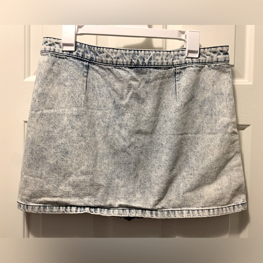 Women’s Large denim skirt
